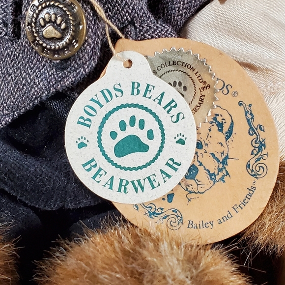 Boyds Bear with Wooden Chair - Picture 2 of 9